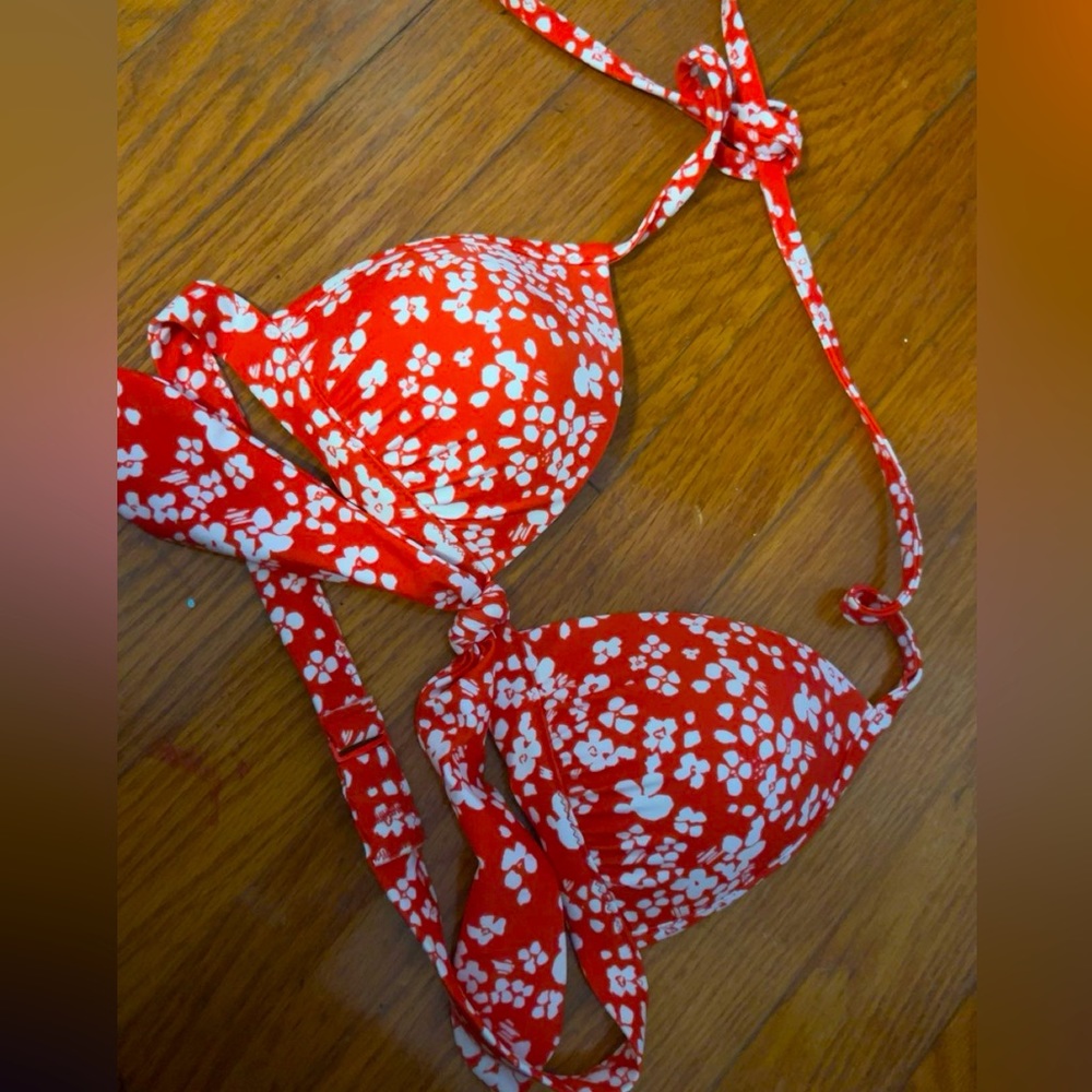 Aerie floral print swim top